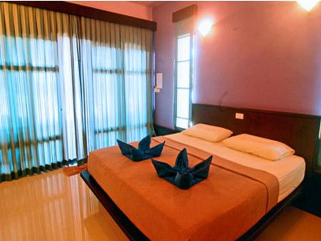 Lanta Bee Garden Bungalow Sha Extra Plus Koh Lanta Room photo