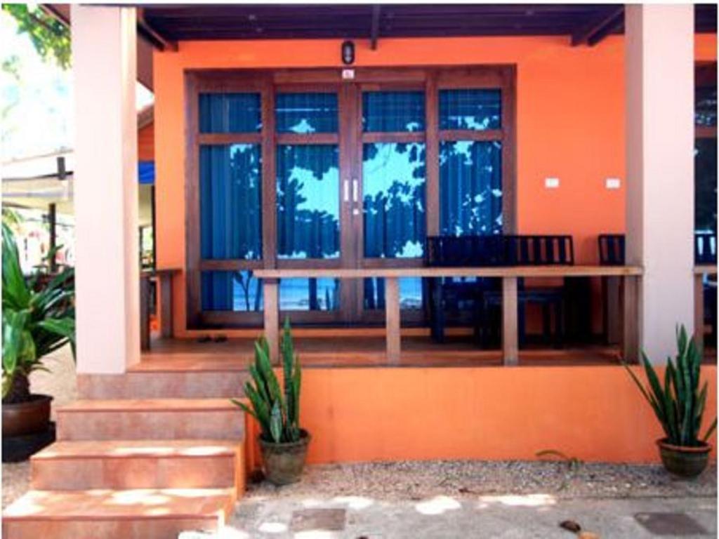 Lanta Bee Garden Bungalow Sha Extra Plus Koh Lanta Room photo