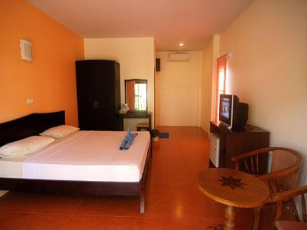 Lanta Bee Garden Bungalow Sha Extra Plus Koh Lanta Room photo